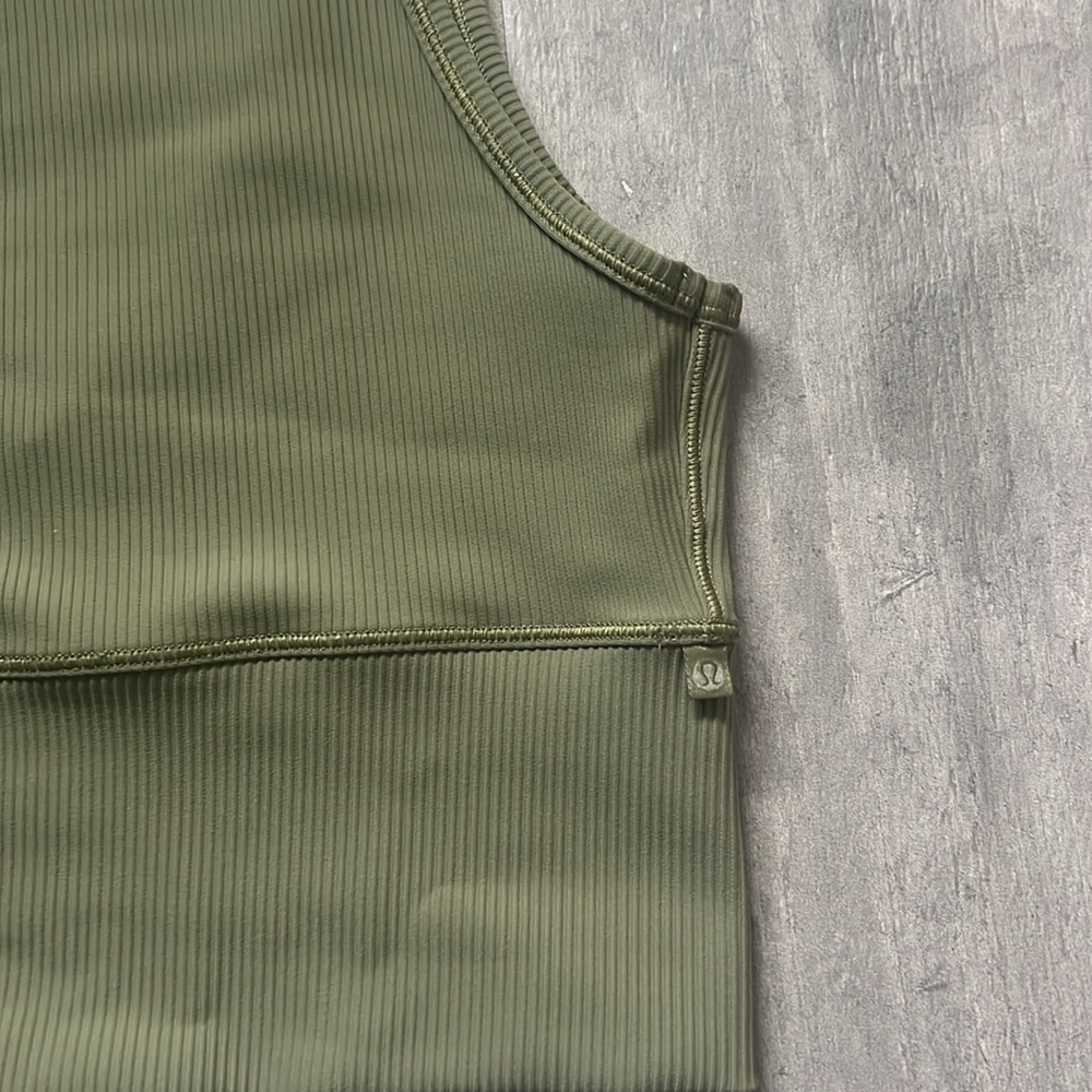 Lululemon Bra - Picture 2 of 3